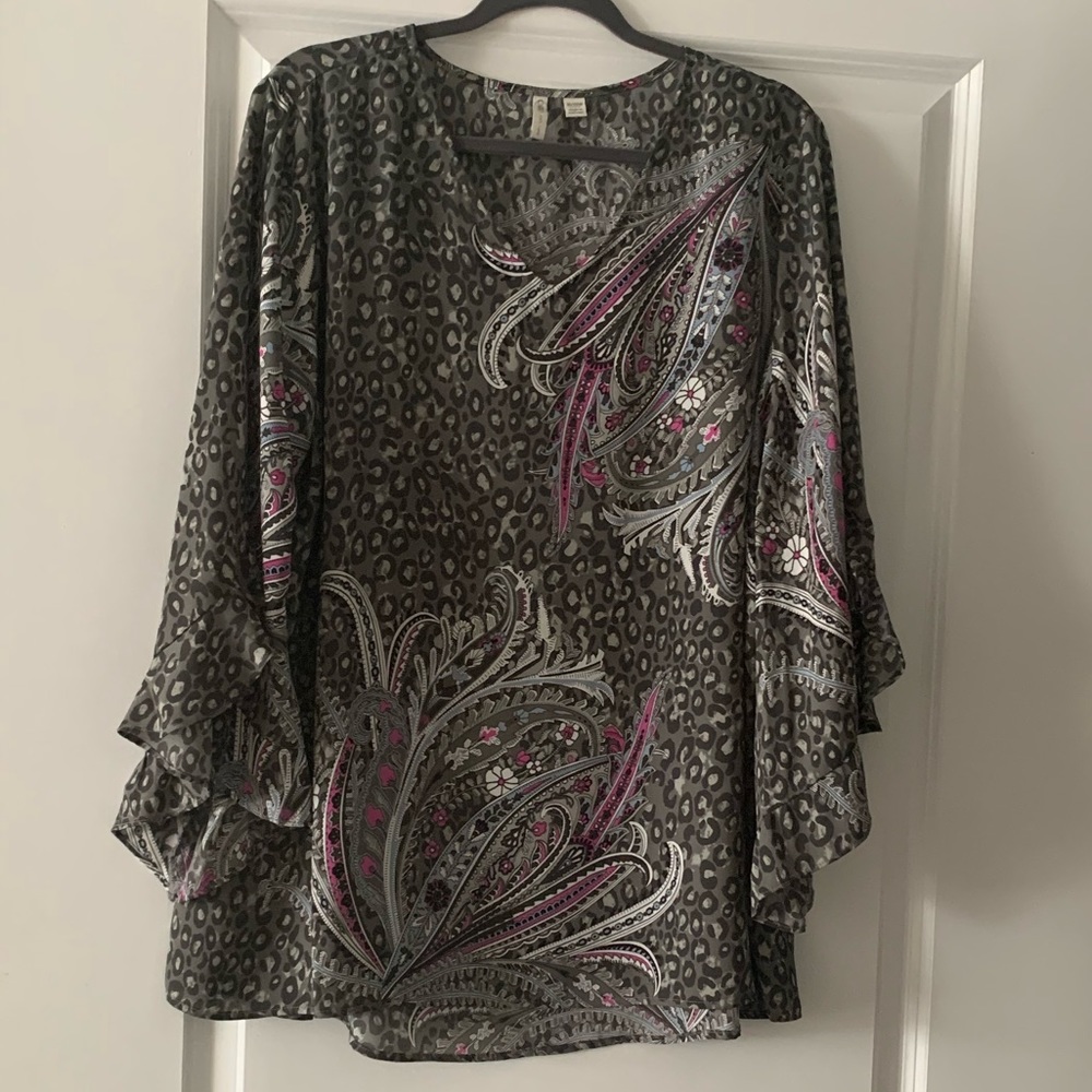 Tunic Top; Cato; 18/20W; V Neck; Grays, Pink, Blue & Cream